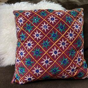 *Sold* Vintage pillow case!